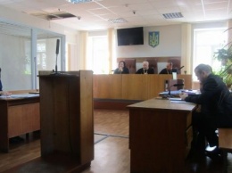 Арестованная за взятку чиновница Первомайского горсовета остается при должности