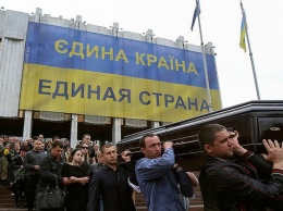 Украина продана с потрохами