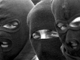 Кременчугские копы задержали на Молодежном банду грабителей