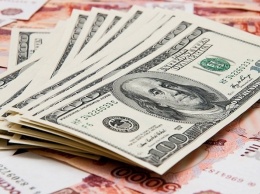 ММВБ: Курс доллара достиг 56 рублей на фоне рисков со стороны Греции