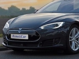 Седан Tesla Model S превратили в катафалк