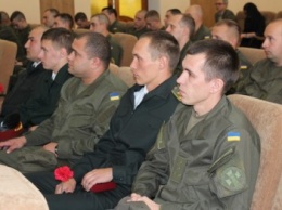 Полицейские присоединились к поздравлениям по случаю 50-летия стрелкового батальона воинской части 3011 Нацгвардии Украины