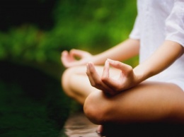 Ученые: Медитация помогает держать эмоции в узде