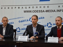 Экс-начальника Одесского порта обвинили в разбазаривании имущества предприятия