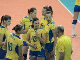 Украинские волейболистки проиграли испанкам первый матч плей-офф к Евро-2017