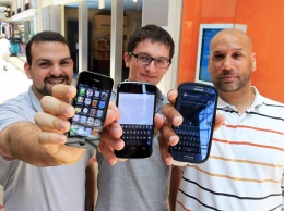 Исследование: iPhone выбирают богатые, Samsung Galaxy доминирует в бедных регионах