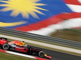 Формула-1: Риккиардо выигрывает "Гран-при Малайзии"