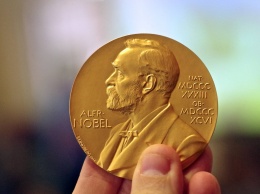 Нобелевская премия по химии присуждена «за разработку и синтез молекулярных машин»