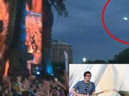 НЛО жутко напугал англичан на рок-концерте в Лондоне (ВИДЕО)