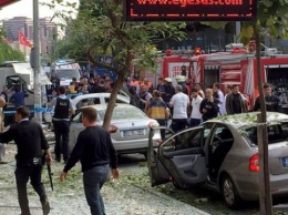 В Стамбуле - взрыв возле полицейского участка
