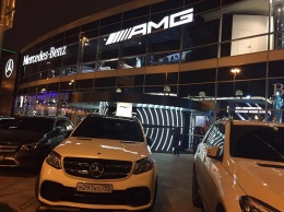 Mercedes открыл в Москве концептуально новый салон продаж