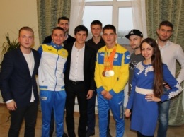 Николаевские студенты встретились с чемпионами Параолимпийских игр в Рио (ФОТО)