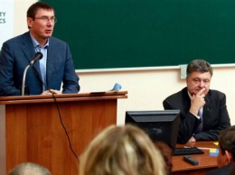 Луценко проведет разговор с Порошенко о будущем коалиции - СМИ