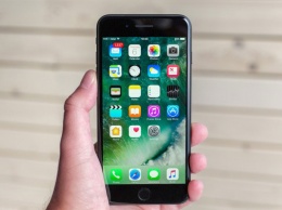 Стоит ли обновляться на iPhone 7 или лучше дождаться «юбилейного» iPhone 8?