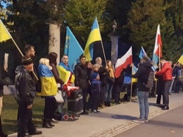 В Варшаве провели акцию "Stop putin's War in Ukraine"