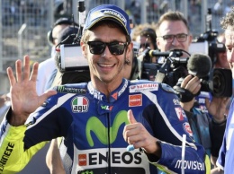 MotoGP: Гран-При Японии - Росси на поул-позиции, Лоренцо - герой