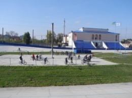 В Харькове восстановили велотрек и легкоатлетический манеж