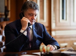 Украинские олигархи и Вашингтон начинают искать замену потерявшему адекватность Порошенко