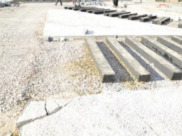 Зря сэкономили на ремонте Тираспольской площади (ФОТО)