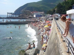 Галечные пляжи Крыма за 20 лет уменьшились в 5 раз из-за отсутствия ухода