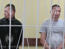 Два жителя Новокузнецка пригласили незнакомую девушку выпить, а затем ей же и закусили