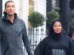 Беременная Джанет Джексон разгуливает по Лондону в мусульманском платье