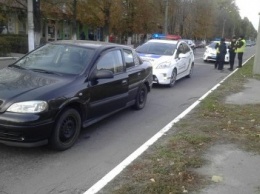 Кременчугские патрульные задержали автомобиль, разыскиваемый Государственной исполнительной службой