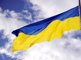 Бойцы АТО подняли украинский флаг над Попасной