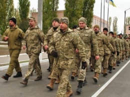 В Николаевской 36 бригаде торжественно отправили домой демобилизированных морпехов