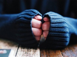 Медики назвали причины холодных рук