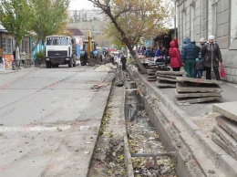 В Бердянске проводится реконструкция ливнестоков (+ фото)
