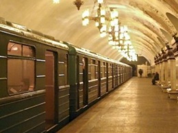 В Московском метрополитене произошел сбой движения составов на оранжевой ветке