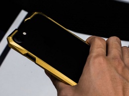 Титановый чехол для iPhone 7 от Gray International стоит дороже смартфона