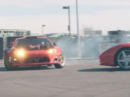 «Тойота» с мотором от Ferrari подрифтила вокруг суперкара 458 Italia