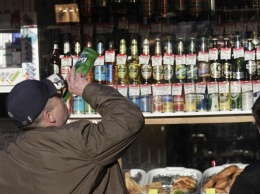 Кабмин сегодня может повысить минимальные цены на алкоголь, - журналист