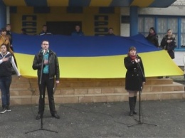 В Геническе праздновали День украинского языка (фото, видео)