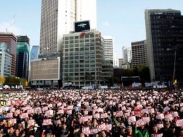 Почти миллион человек в Сеуле требует отставки президента Южной Кореи