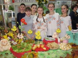 В ХГАУ прошла ярмарка «Дары осени» (фото)