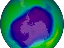 Ученые: Озоновая дыра затягивается