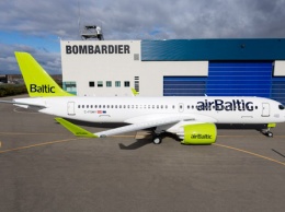 AirBaltic начнет полеты на Bombardier CS300 в декабре 2016 года