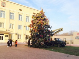 Главную новогоднюю елку Аккермана установят на месте снесенного памятника Ленину