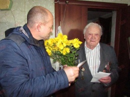 Бердянский долгожитель Григорий Лукаш отметил 90-летие