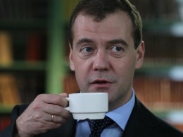 Медведев хочет переименовать кофе "американо" на "руссиано"