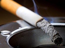 Подвергающиеся стрессу мужчины станут курильщиками - Ученые
