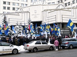 Мы должны загнать русский язык в гетто! - митинг в Киеве