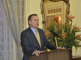Экс-посол Украины в США Моцик назначен в политическую группу по реализации Минска - источник