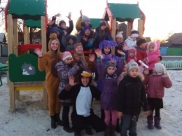 В Доброполье состоялось открытие детско-игровой площадки "Непоседа"