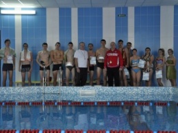 Студенты УИПА соревновались в плавании (ФОТО)