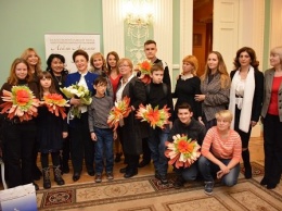 Благотворительную акцию Лейлы Адамян поддержали российские звезды