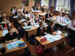 Все наоборот: как школьники организовали День самоуправления в одесской гимназии №1 (фото)